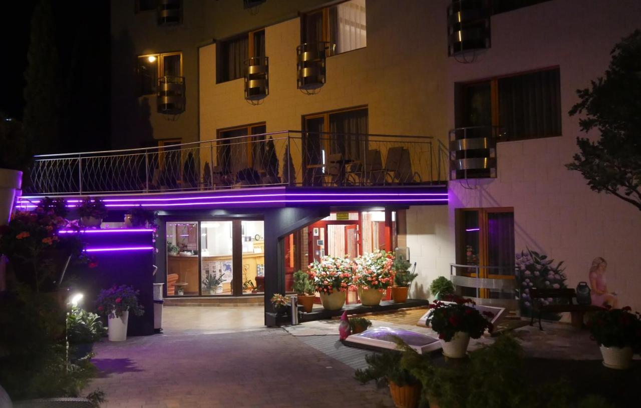To Tu Bed & Breakfast Mragowo Ngoại thất bức ảnh